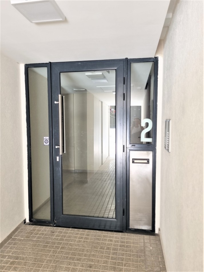 VENTA DPTO DE 1 DORMITORIO Y COCHERA EN PASEO NAMBA CARLOS PAZ 