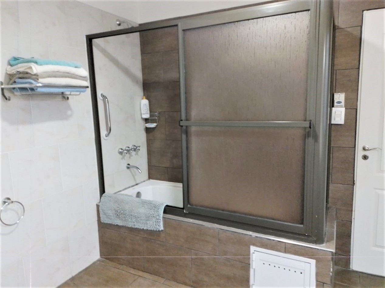 VENTA CASA EN BARRIO CERRADO ALTOS DE CARLOS PAZ