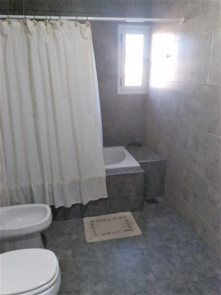 VENTA CASA EN BARRIO CERRADO ALTOS DE CARLOS PAZ