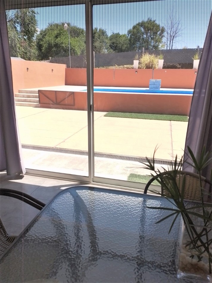 VENTA CASA EN BARRIO CERRADO ALTOS DE CARLOS PAZ
