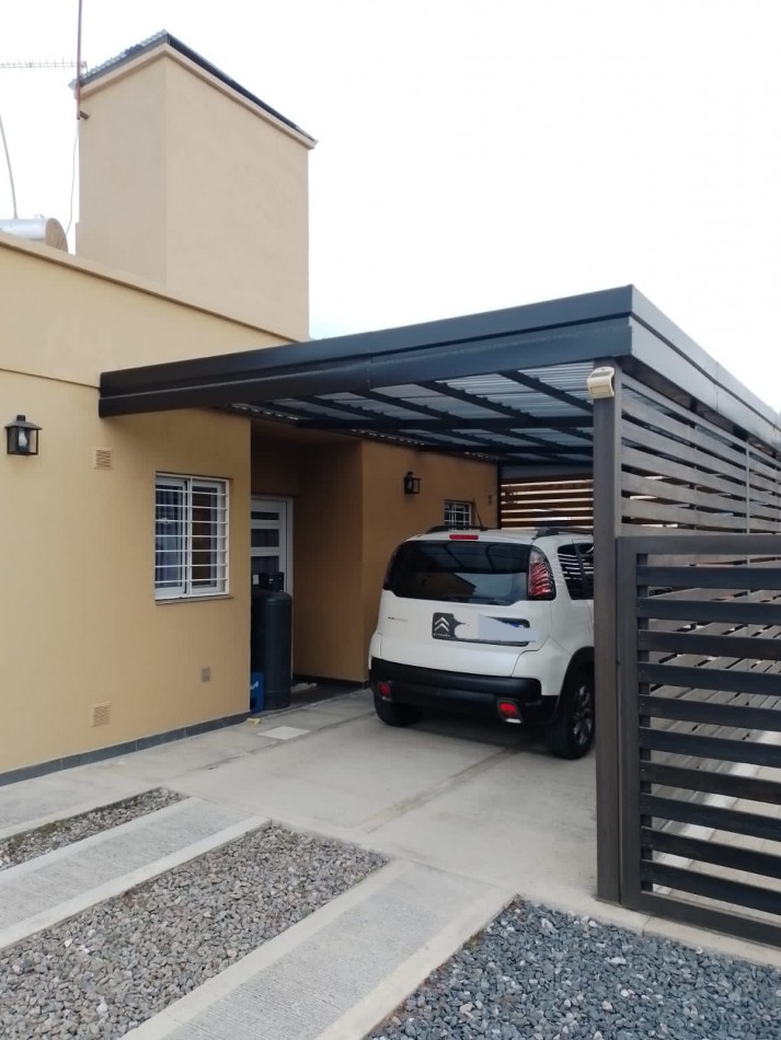 VENTA CASA EN BARRIO CERRADO ALTOS DE CARLOS PAZ