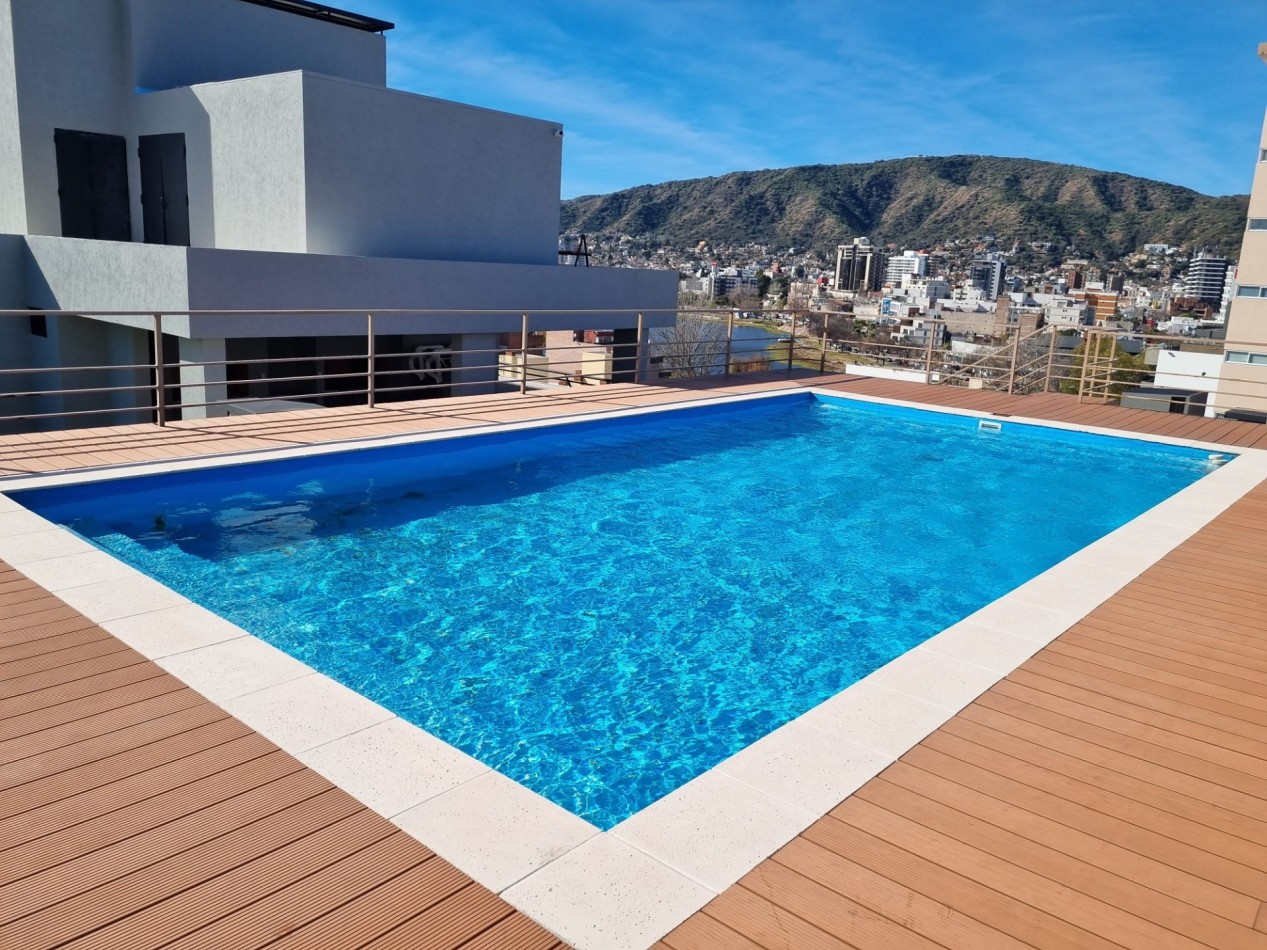 ALQUILER ANUAL DPTO 2 DORMITORIOS, 2 BAÑOS Y COCHERA CENTRO VILLA CARLOS PAZ