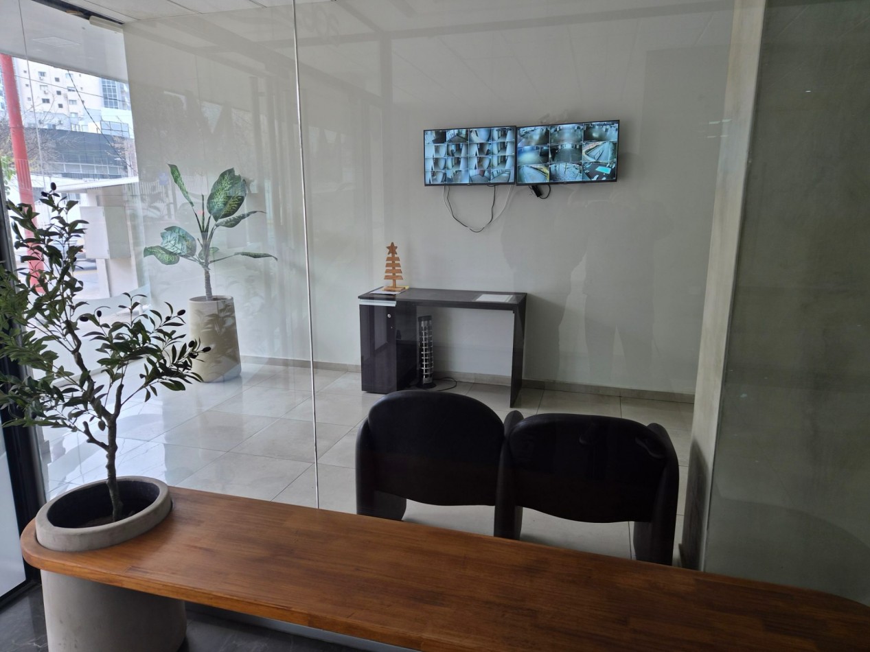 VENTA DPTO 1 DORMITORIO Y COCHERA CENTRO CARLOS PAZ TOTALMENTE AMOBLADO