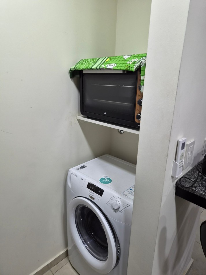 VENTA DPTO 1 DORMITORIO Y COCHERA CENTRO CARLOS PAZ TOTALMENTE AMOBLADO
