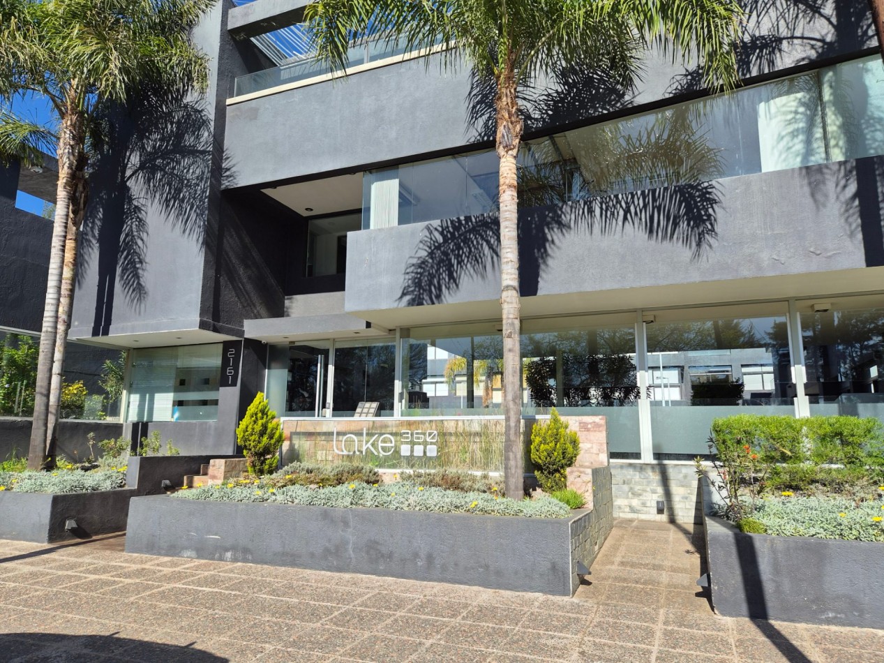 VENTA DPTO DE 2 DORMITORIOS, 2 BAÑOS Y COCHERA EN EDIFICIO LAKE 360 VILLA CARLOS PAZ