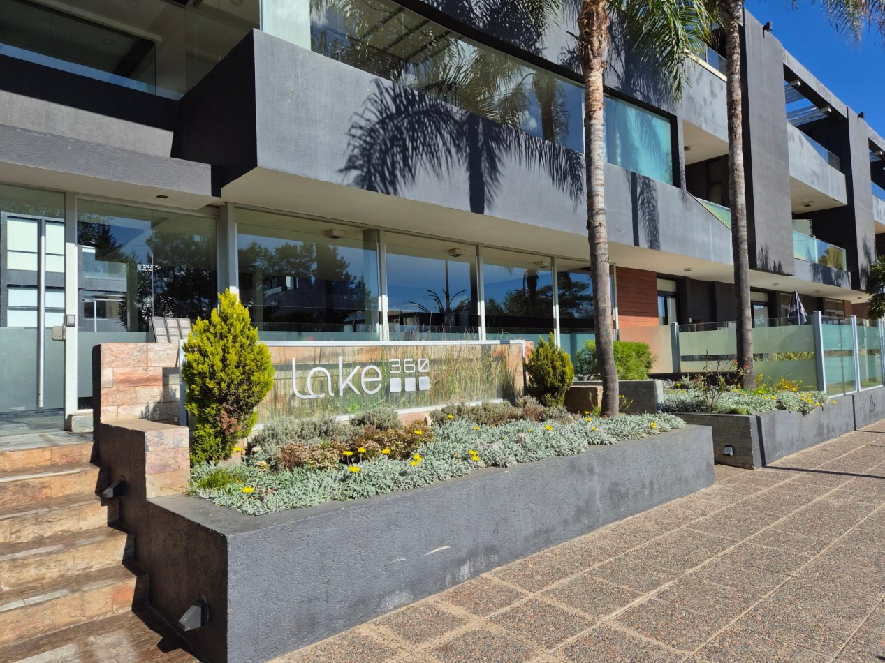 VENTA DPTO DE 2 DORMITORIOS, 2 BAÑOS Y COCHERA EN EDIFICIO LAKE 360 VILLA CARLOS PAZ
