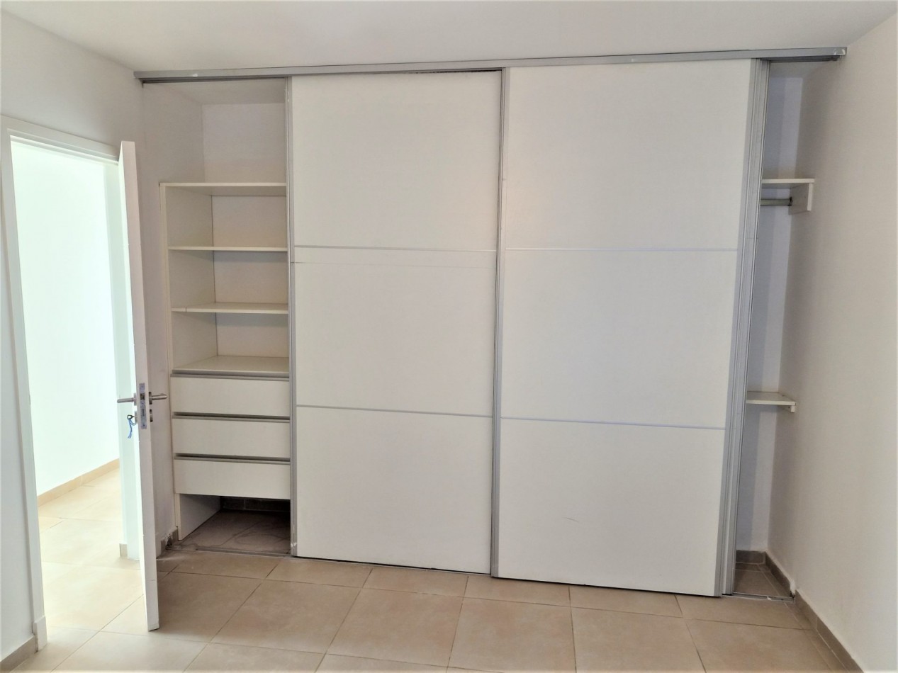 VENTA DPTO DE 2 DORMITORIOS, 2 BAÑOS Y COCHERA EN EDIFICIO LAKE 360 VILLA CARLOS PAZ