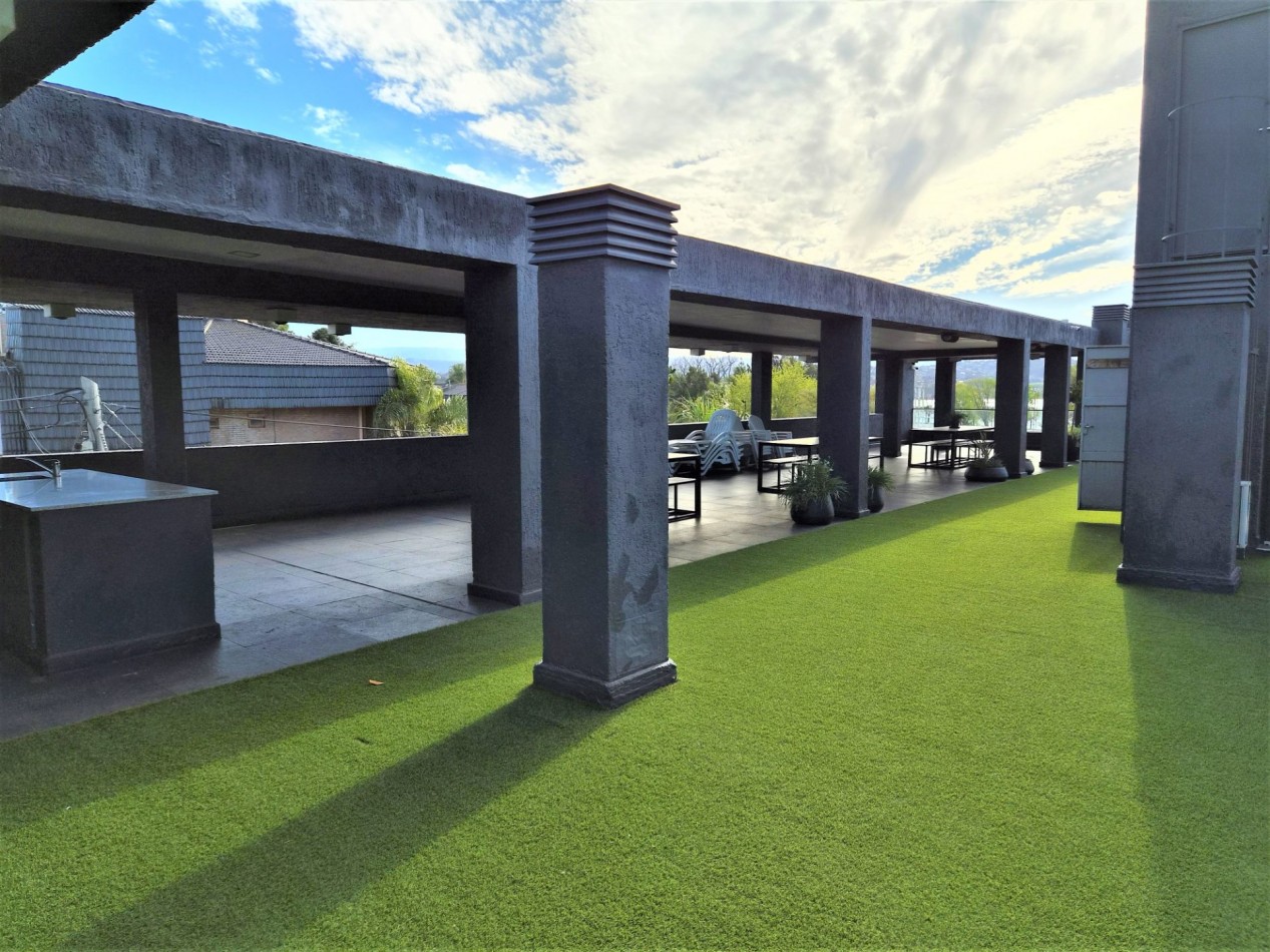 VENTA DPTO DE 2 DORMITORIOS, 2 BAÑOS Y COCHERA EN EDIFICIO LAKE 360 VILLA CARLOS PAZ