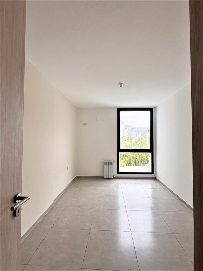 VENTA DPTO DE 1 DORMITORIO Y COCHERA EN PASEO NAMBA VILLA CARLOS PAZ