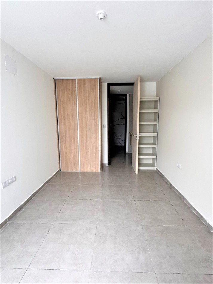 VENTA DPTO DE 1 DORMITORIO Y COCHERA EN PASEO NAMBA VILLA CARLOS PAZ