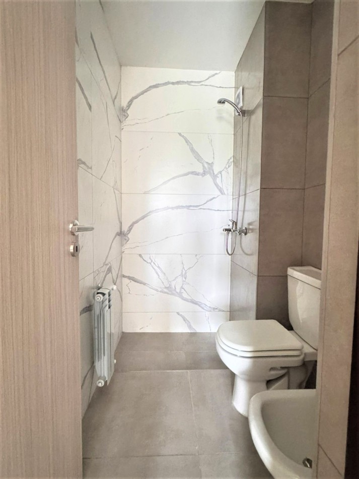 VENTA DPTO DE 1 DORMITORIO Y COCHERA EN PASEO NAMBA VILLA CARLOS PAZ