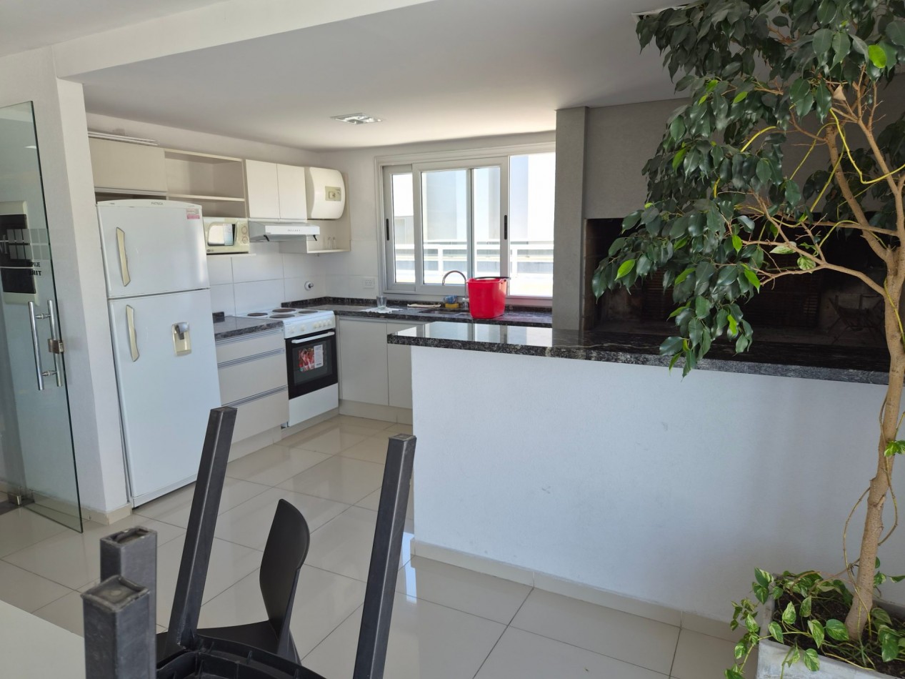 EXCELENTE DPTO A LA VENTA 2 DORMITORIOS, 2 BAÑOS Y COCHERA EN OPERA FUN VILLA CARLOS PAZ !!