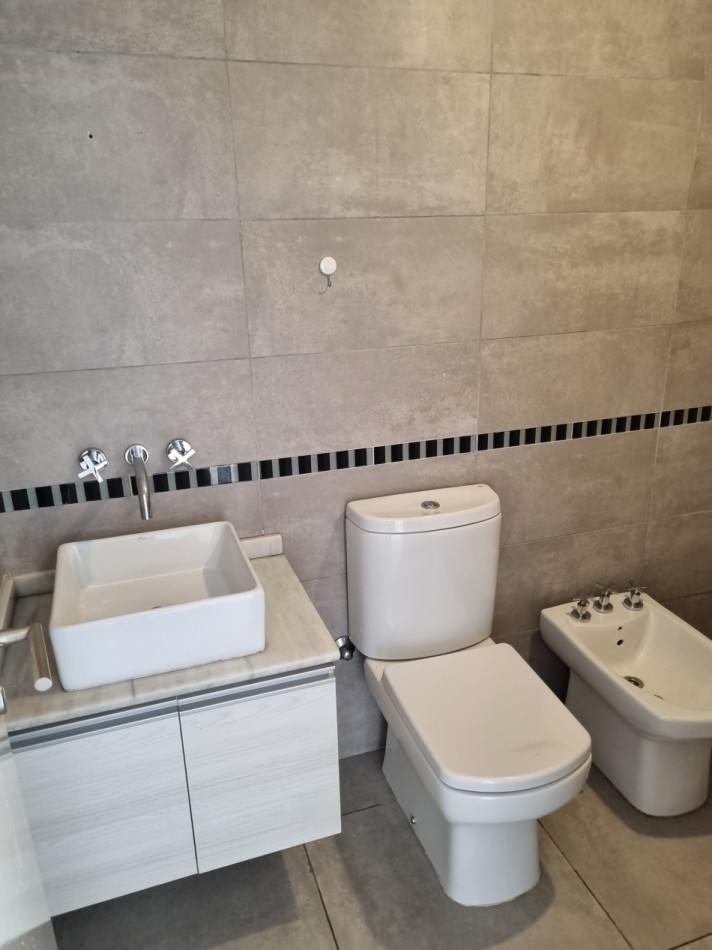 VENTA DPTO 1 DORMITORIO BALCON CON EXCELENTE VISTA!