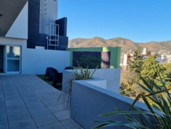 EXCELENTE DPTO A LA VENTA DE 3 DORMITORIOS, 2 BAÑOS COCHERA Y BAULERA CENTRICO VILLA CARLOS PAZ