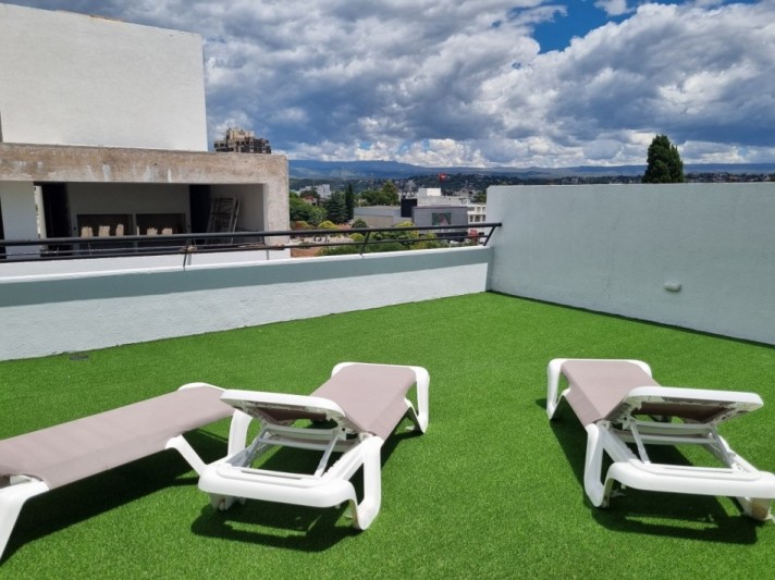 VENTA DPTO DE 1 DORMITORIO Y COCHERA EN PASEO NAMBA CARLOS PAZ 